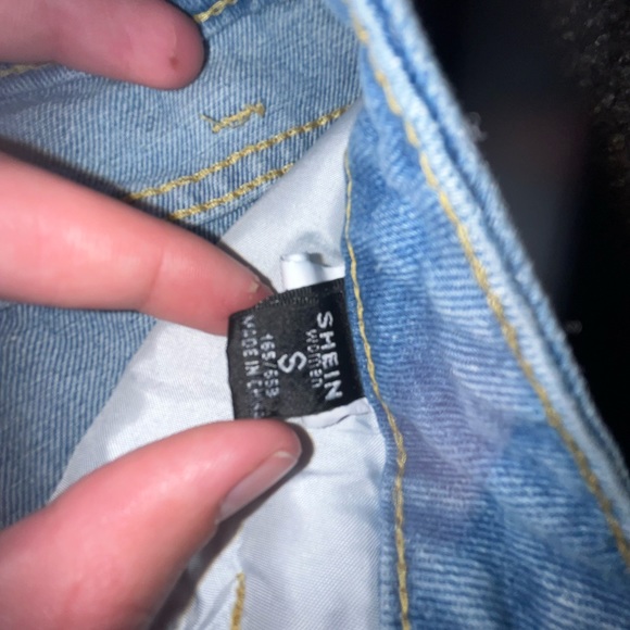 Shein Ripped Blue Jeans - Picture 2 of 3